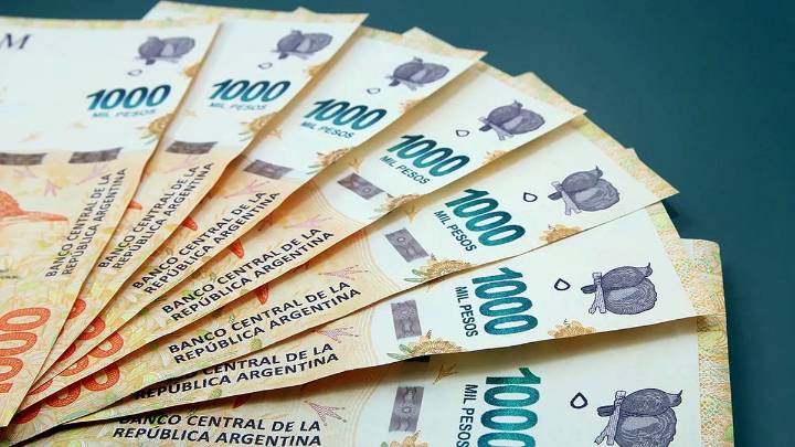 Economía busca absorber la masa de pesos de los bancos con otra licitación de emergencia