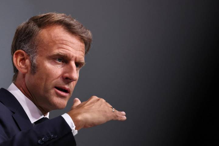 Macron advierte a Trump de que la UE responderá si se aplican aranceles por tasa digital