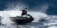 “Día top”: el video de Franco Colapinto en una moto acuática durante sus vacaciones antes de volver a la F1