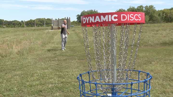 Perfect pairing? Edgerton winery’s disc golf course receives global acclaim
