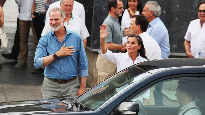 Los Reyes llegan a Ourense para conocer la magnitud de los daños causados por los incendios