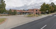 Crossing guard at South Davis Junior High struck by car in Bountiful