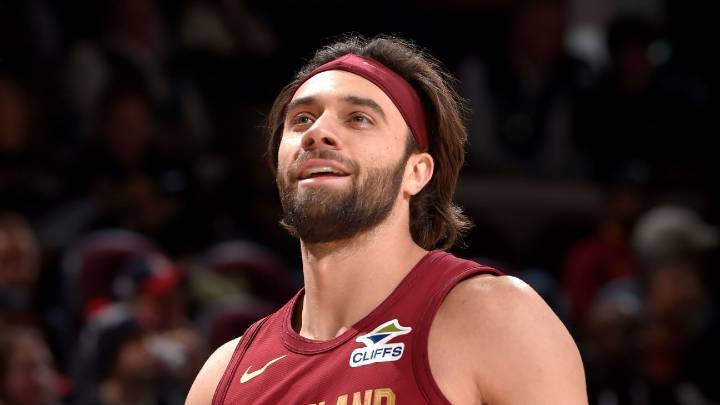 Cavaliers' Max Strus has foot surgery, out 3