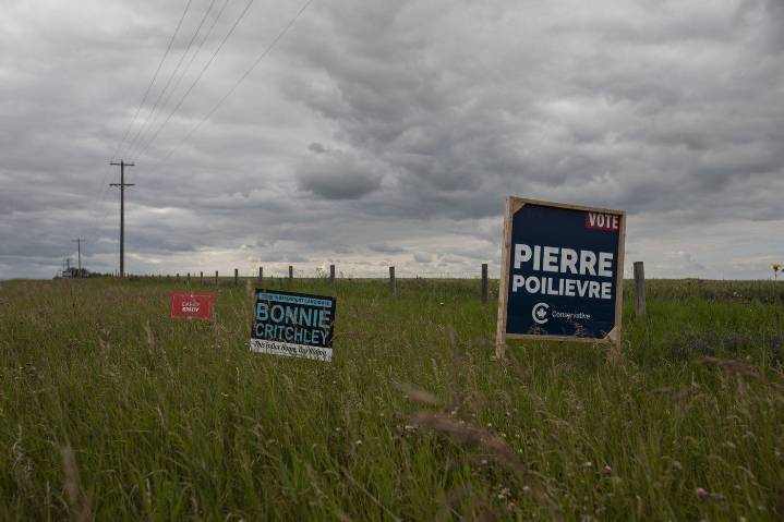 Advance polls open in Alberta byelection with 214 candidates, a historic number of blank ballots
