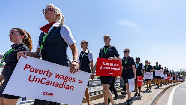 Union says 'nothing scheduled' with Air Canada as strike by flight attendants halts operations