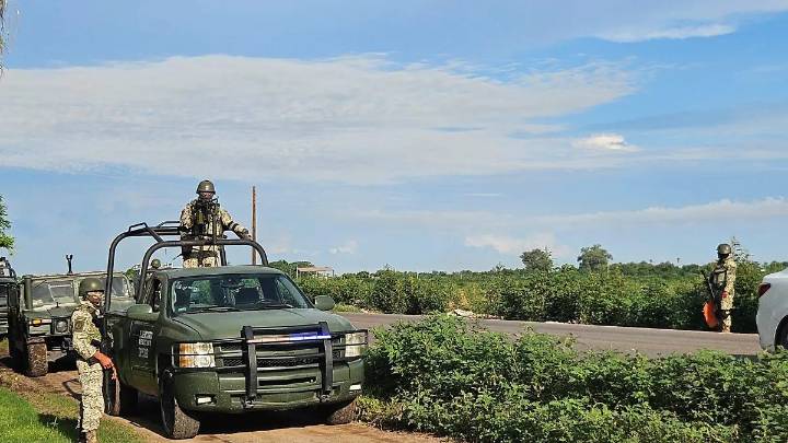 Hallan a dos hombres asesinados con huellas de tortura en Navolato