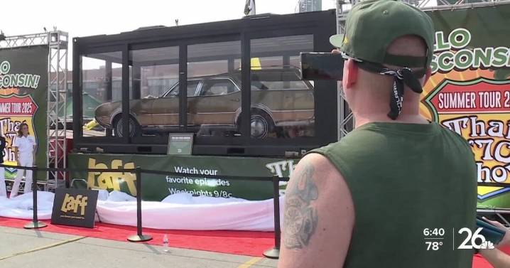 Hello, Wisconsin! Iconic ‘That ’70s Show’ car on display at Packers Family Night