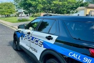 Man surrenders after standoff with Peoria Police