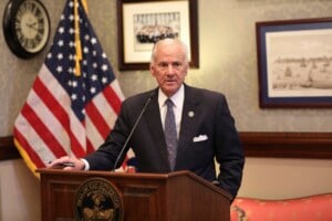 Gov. Henry McMaster secures school resource officer for every school in the state
