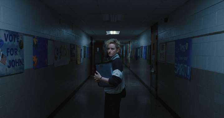 'Weapons' Is a Haunted Hallway of Adult Themes