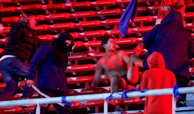Universidad de Chile vs. Independiente: violencia en Avellaneda deja 19 heridos y 97 detenidos