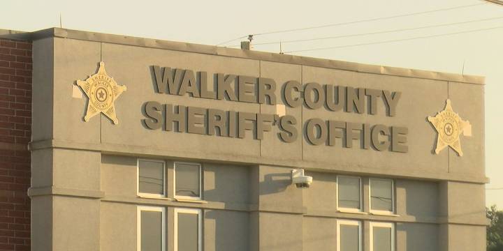 10 recently indicted in Walker County inmate death make first court appearance