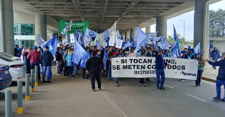 Arranca el paro de los controladores aéreos