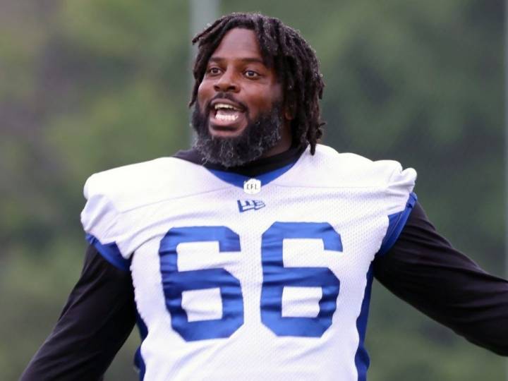 Temper tamer: Bombers' Bryant keeps frenzied teammates even