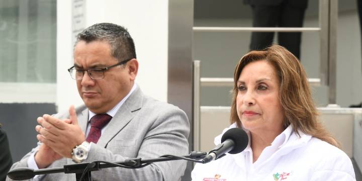 Oficina de Juan José Santiváñez en Palacio se salvó de ser allanada: PJ no autorizó pedido del Eficcop