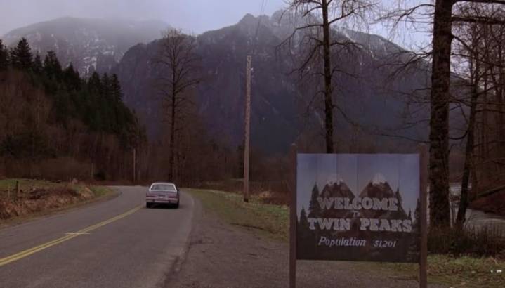 David Lynch lives on at ‘Twin Peaks’ N.J. extravaganza. Read wild stories from the cast.