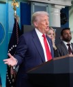 Trump dice que Nvidia no podrá vender a China su chip más avanzado, el Blackwell