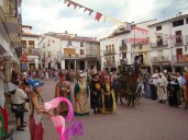 Cañete celebró su 25 Alvarada distinguiendo a Azucena Lanza