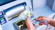 EE.UU. exime de sanciones todas las transacciones financieras necesarias para la cumbre de Alaska
