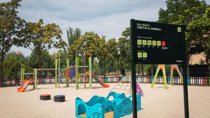 Zaragoza refuerza su red de parques infantiles: estos son los barrios donde se instalarán nuevas zonas de juego