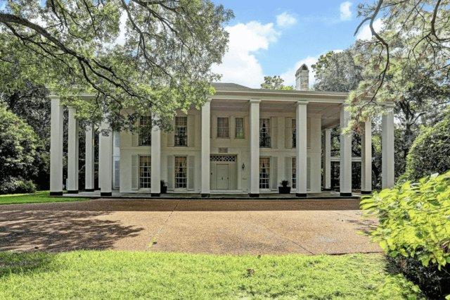 Famed Architect’s Last River Oaks Mansion Is a Historic Marvel With Modern Magic