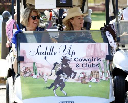 Golf outing raises funds for Schaumburg Park Foundation scholarships