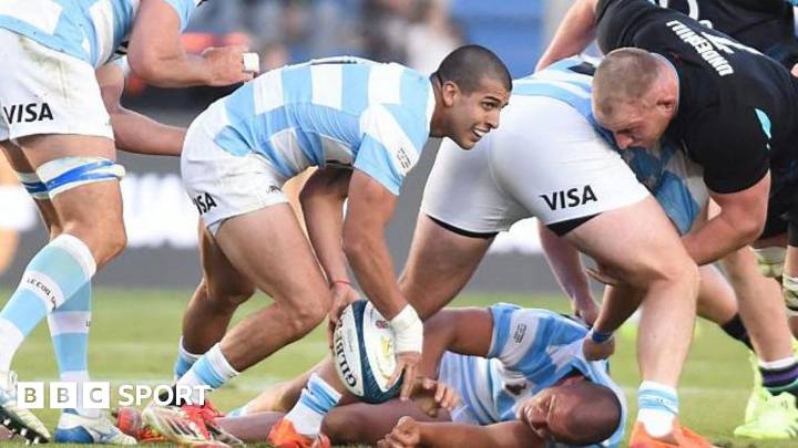 Newcastle sign Argentina scrum