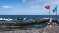 Nueva irresponsabilidad en la costa de Tenerife: dos bañistas en apuros por el fuerte oleaje
