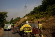 Última hora de los incendios en España, en directo | Un muerto y un herido al volcar una autobomba en Espinoso de Compludo (León)
