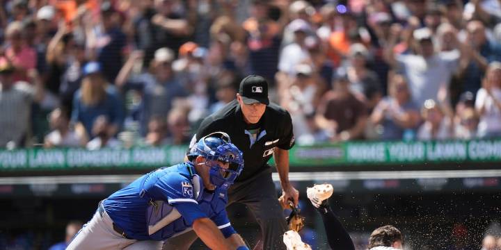 Pasquantino and Garcia homer as the Royals hold off the Tigers for a wild win
