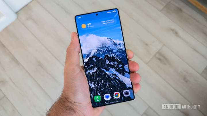 Wallpaper Wednesday: More great phone wallpapers for all to share (August 20)