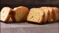 Budín de vainilla sin TACC: el postre casero más esponjoso y delicioso, sin harina ni manteca