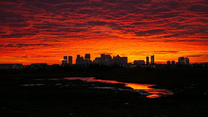 Is student visa crackdown behind Boston vacant apartment surge?