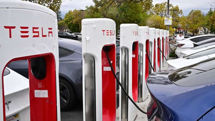 Here's what U.S. automakers are saying about Trump's EV policies
