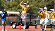 Delran's Vinny Sacca keeps QB family tradition going with own spin