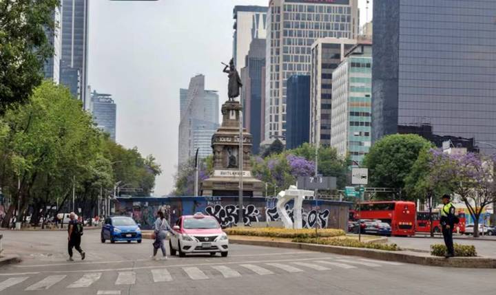 Hoy no circula: ¡Qué no te sorprendan! Estos autos son los descansan este quinto sábado de agosto