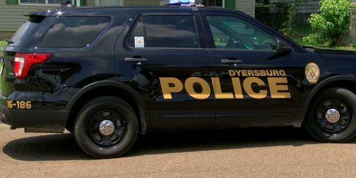 Man dead after shooting at Dyersburg smoke shop