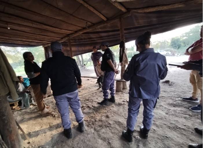 PUERTO VILELAS: Una Disputa Familiar Por Tierras Terminó Con Intervención Policial