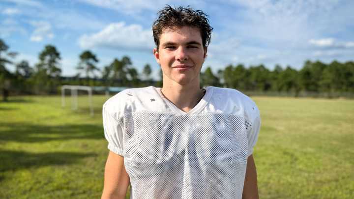From sidelines to starter: How this Topsail athlete overcame rare injury