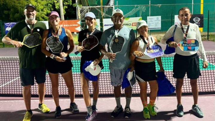 Se bañan de oro los ganadores del Selectivo Sinaloa de Pickleball