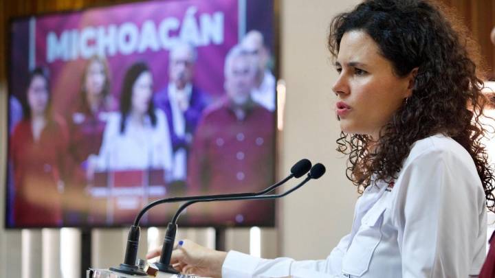 “Está trabajando muy bien”: así defendió Luisa Alcalde a “Andy” López Beltrán tras ausencia en giras