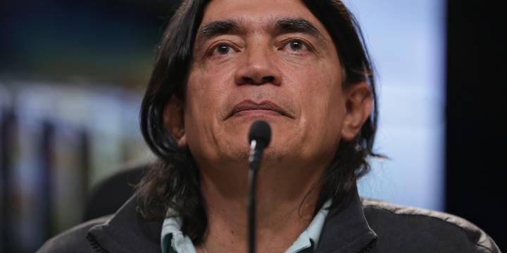 Gustavo Bolívar desmintió que esté pensando en renunciar a su precandidatura a la Presidencia de la República para unirse a la de Iván Cepeda: “Buscan desanimar”