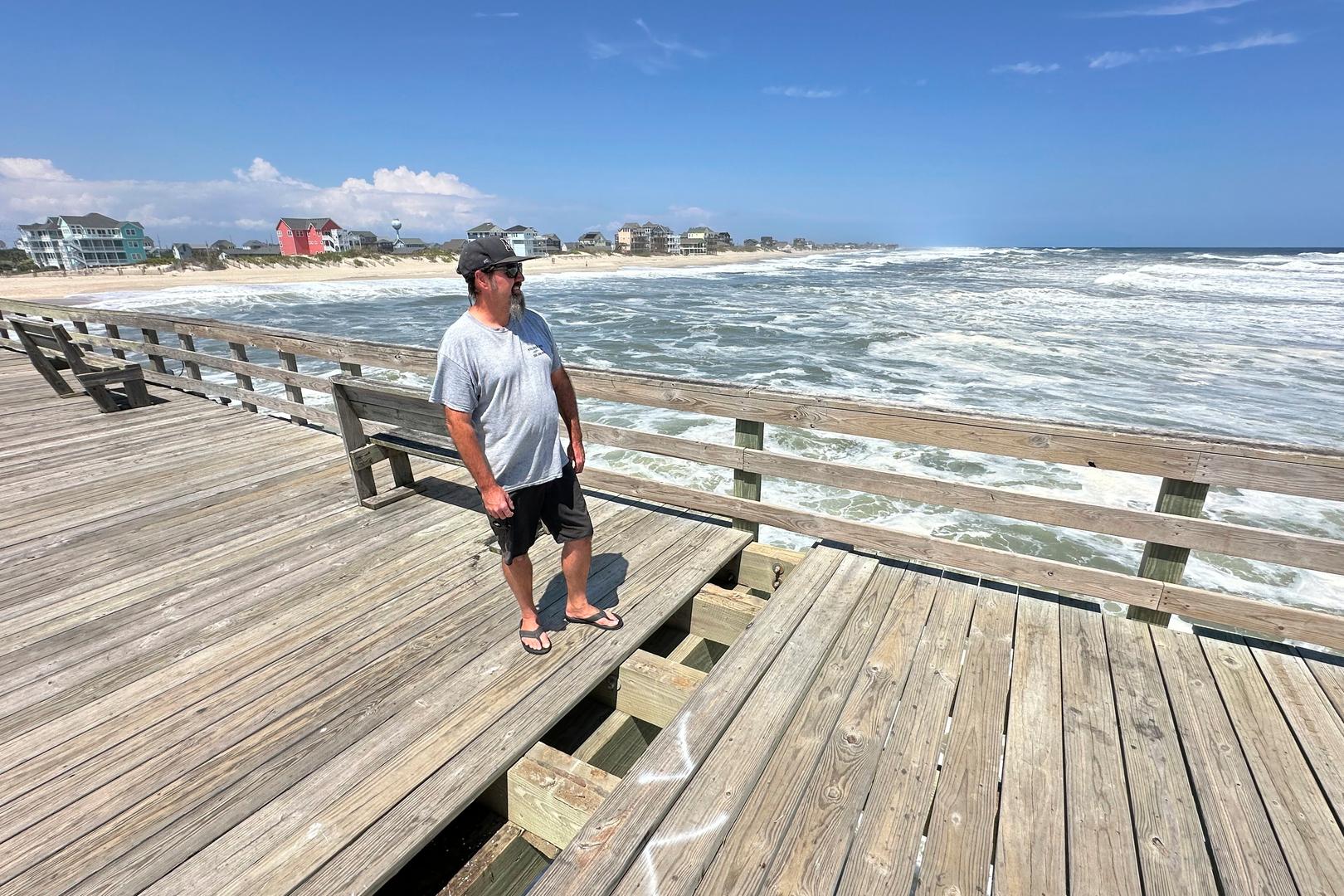 North Carolina residents prep for flooding as Hurricane Erin approaches the Outer Banks