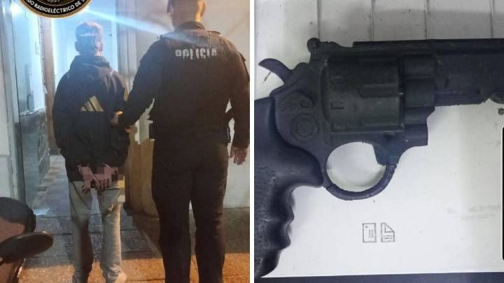 Retuvieron a un ladrón que intentó robarle la moto a una pareja con un arma de juguete