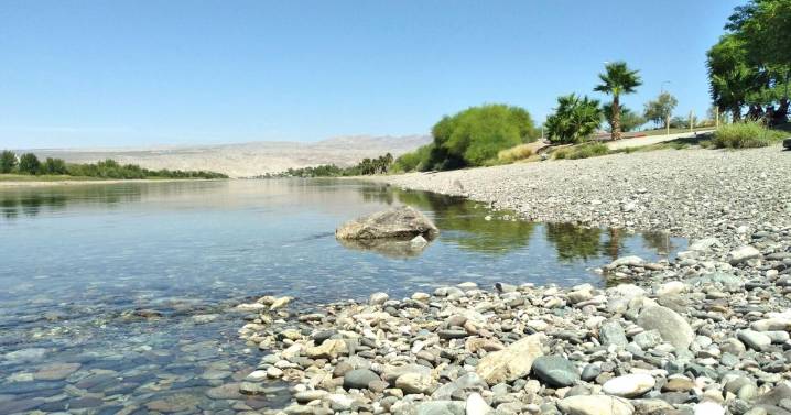 Fluctuating water levels hindering tourism along the Colorado River