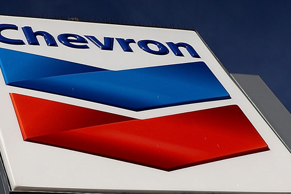 Dos buques fletados por Chevron zarparon hacia Estados Unidos  con petróleo venezolano