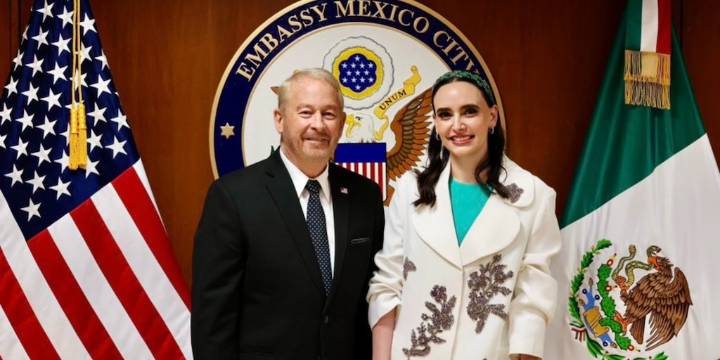 Altagracia Gómez se reúne con Ronald Johnson en embajada de EEUU: “El sector privado es el motor”