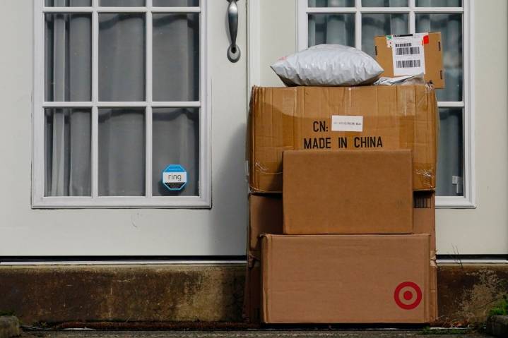 Don’t scan QR codes on unsolicited packages delivered to your house, FBI warns