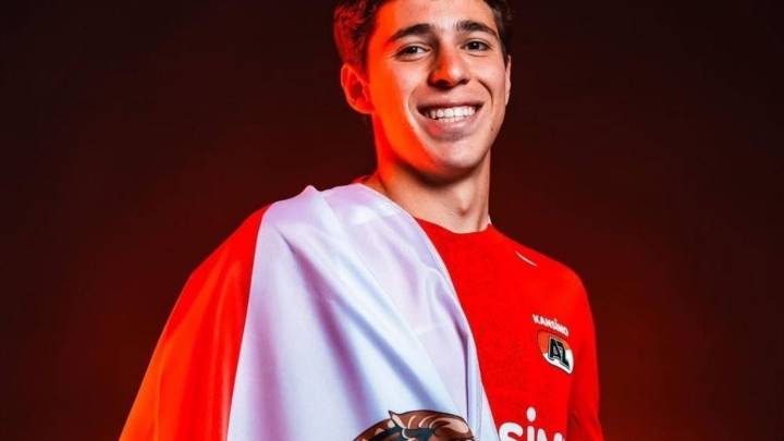 Mateo Chávez, canterano de las Chivas, debuta con asistencia en la Eredivisie