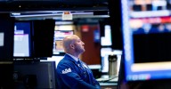 Cierra Wall Street mixto y el Dow Jones baja un 0.08%
